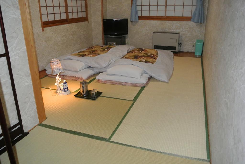 Hotel Shinazawa à Nozawaonsen Extérieur photo
