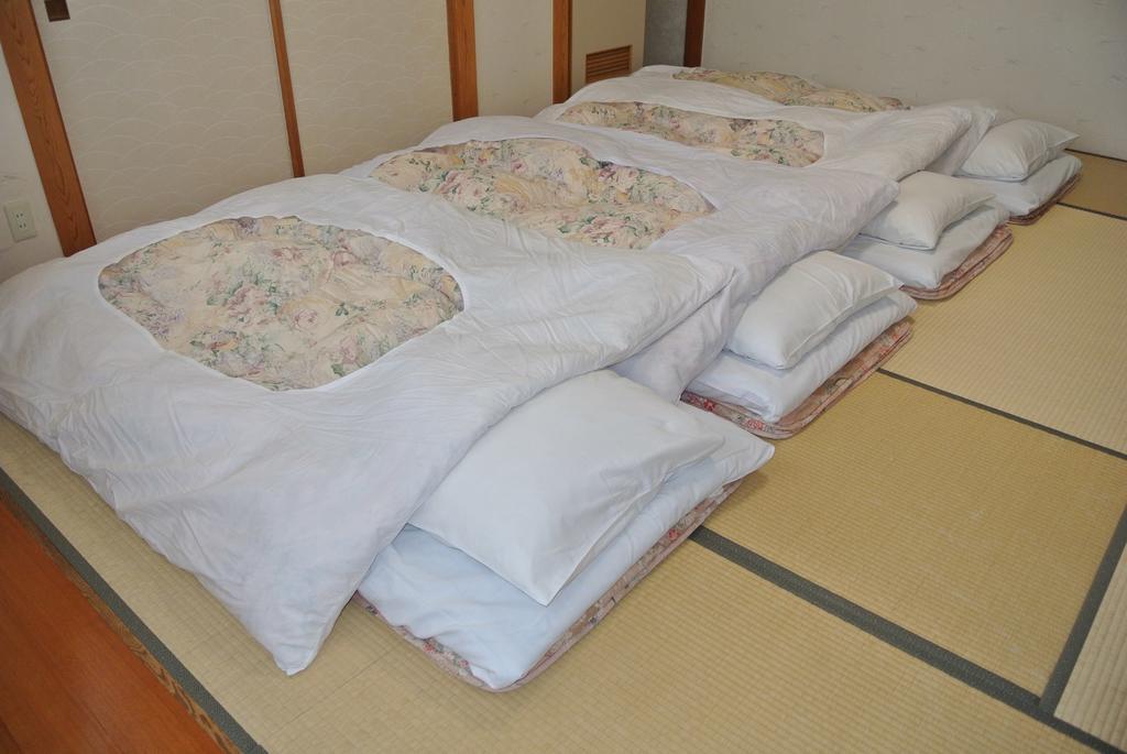 Hotel Shinazawa à Nozawaonsen Extérieur photo